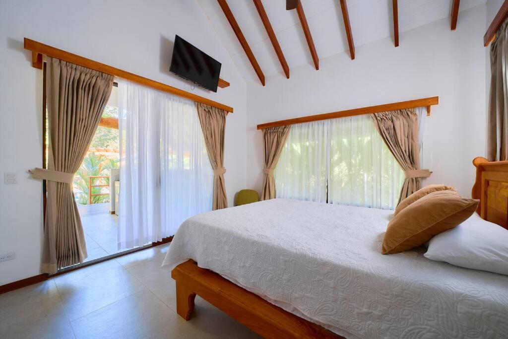 Casa Kristel - Exquisite Villa Getaway Puerto Viejo de Talamanca Ngoại thất bức ảnh